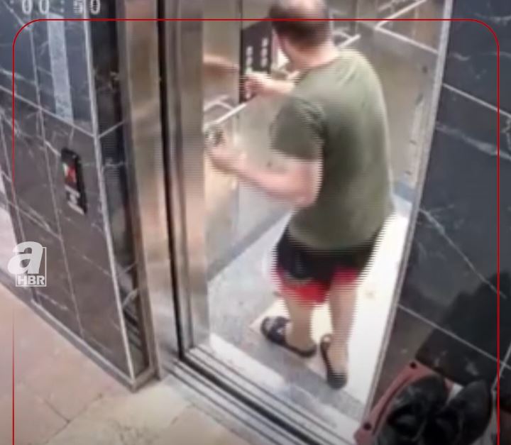 Zəlzələdən qaçıb liftə mindi