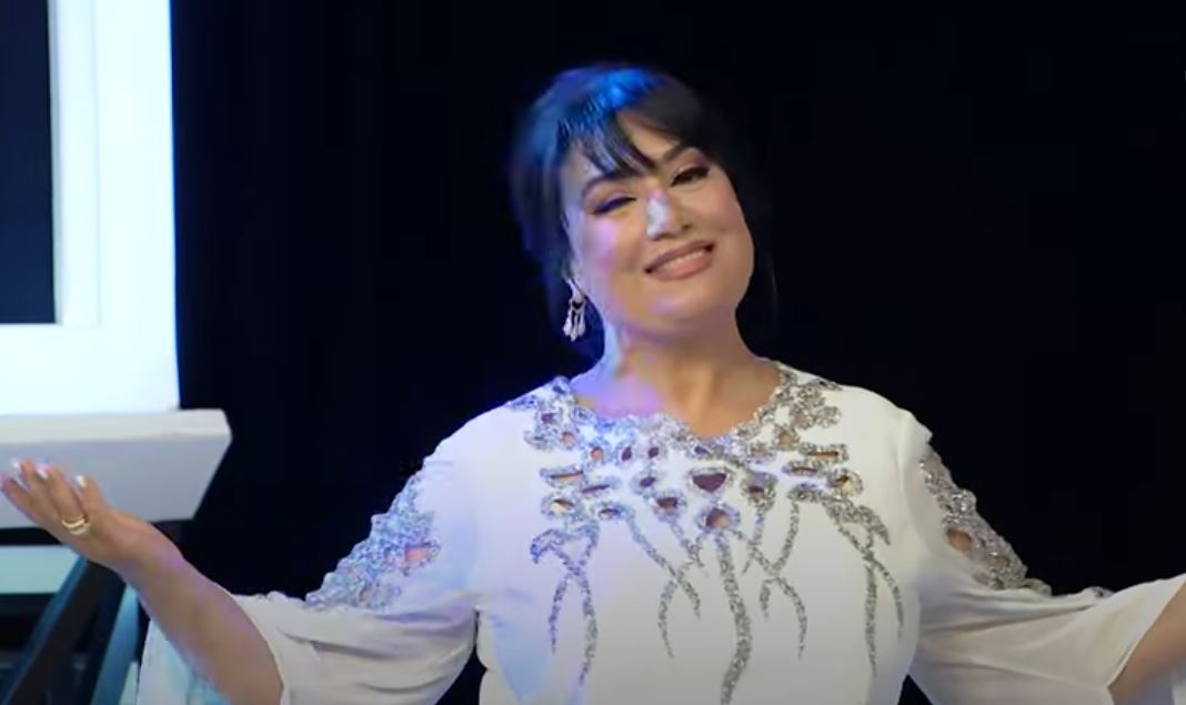 İtkin düşmümş müğənnimiz efirə çıxdı