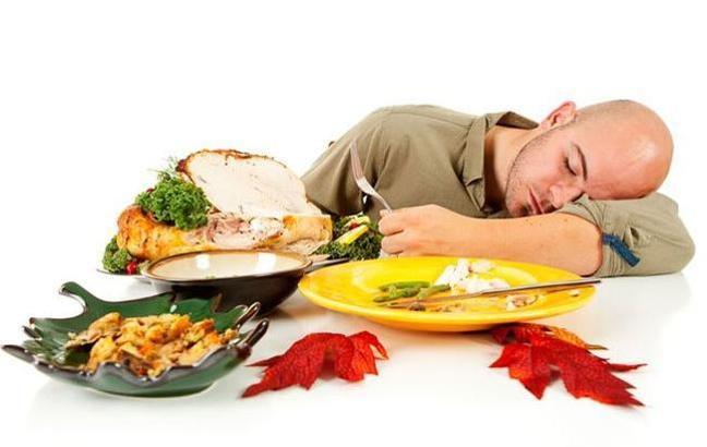 Yeməkdən sonra dərhal yatanlara xəbərdarlıq!