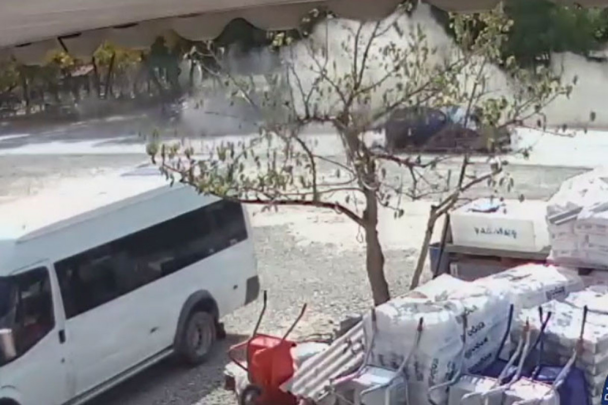 Bakı–Quba yolunda dünən ölümlə nəticələnən qəzanın görüntüsü