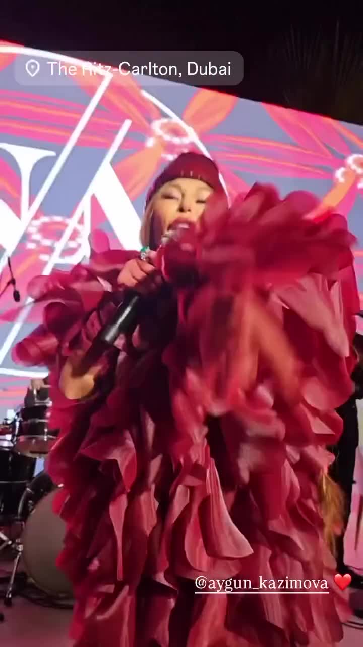 Aygün Kazımova Dubayda