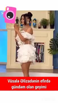 Vüsalə elə geyimdə efirə çıxdı ki..