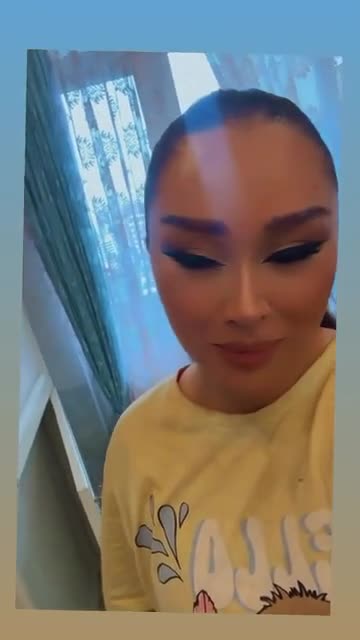 Xatirənin sözləri anasının xoşuna gəlməyib