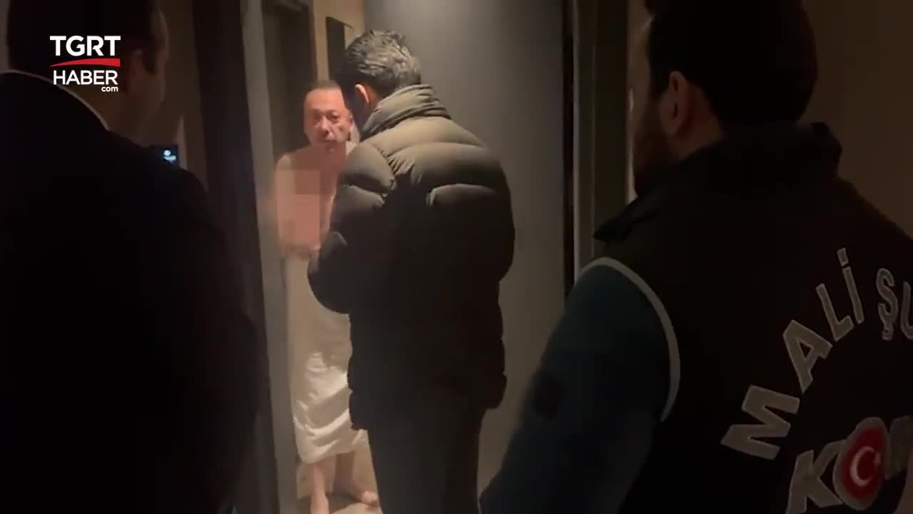 Bələdiyyə sədri 21 yaşlı qızla tutuldu