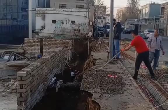 Nizami rayonunda aparılan tikinti narazılığa səbəb oldu