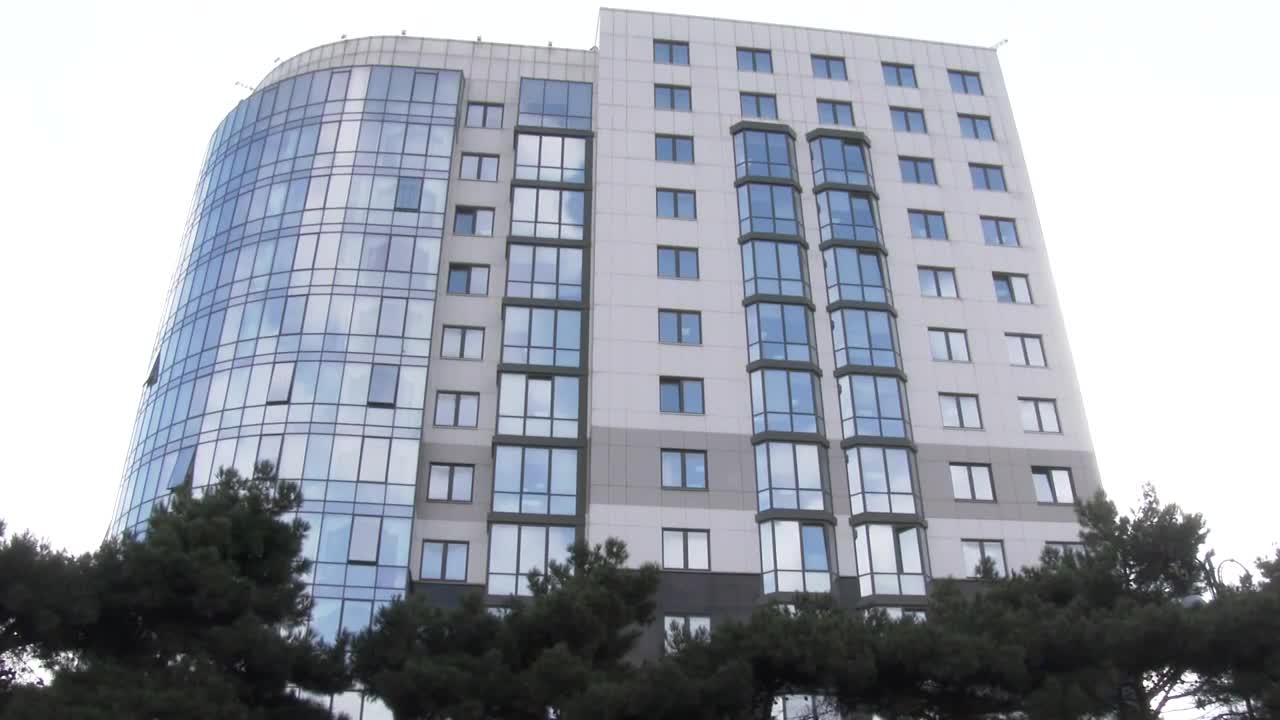 Tinderyol Baku” geyim mağazasının fəaliyyəti dayandırıldı 