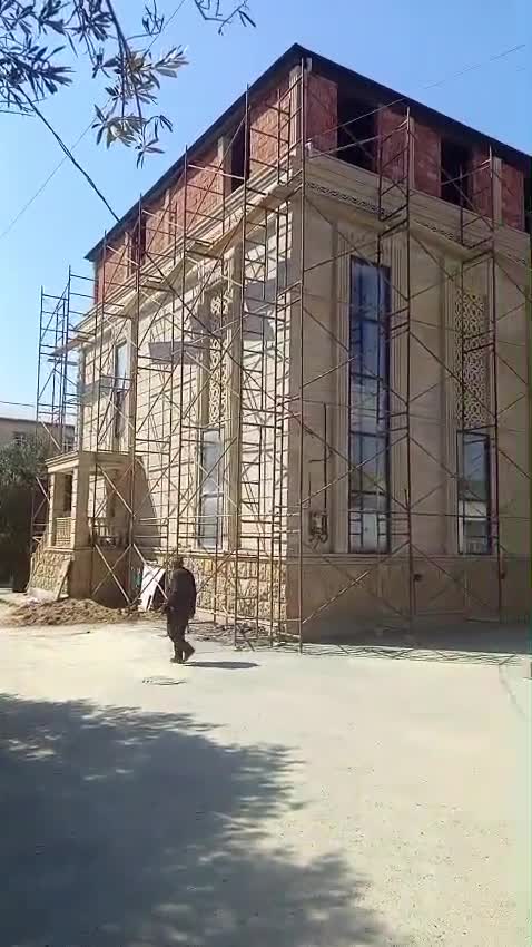 Qaradağda tikiliyə edilən əlavə artırma narazılıq yaratdı 