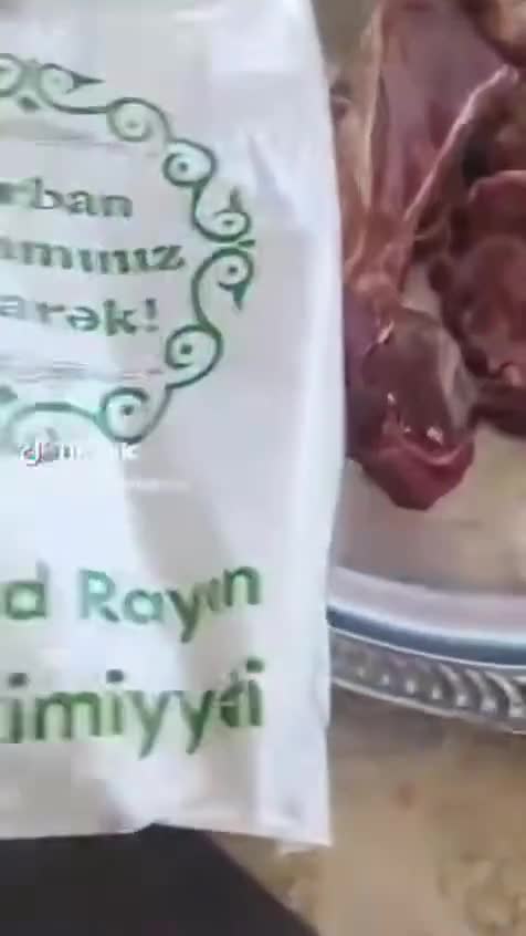 İcra Hakimiyyəti şəhid ailələrinə köhnə qurban əti göndərdi 