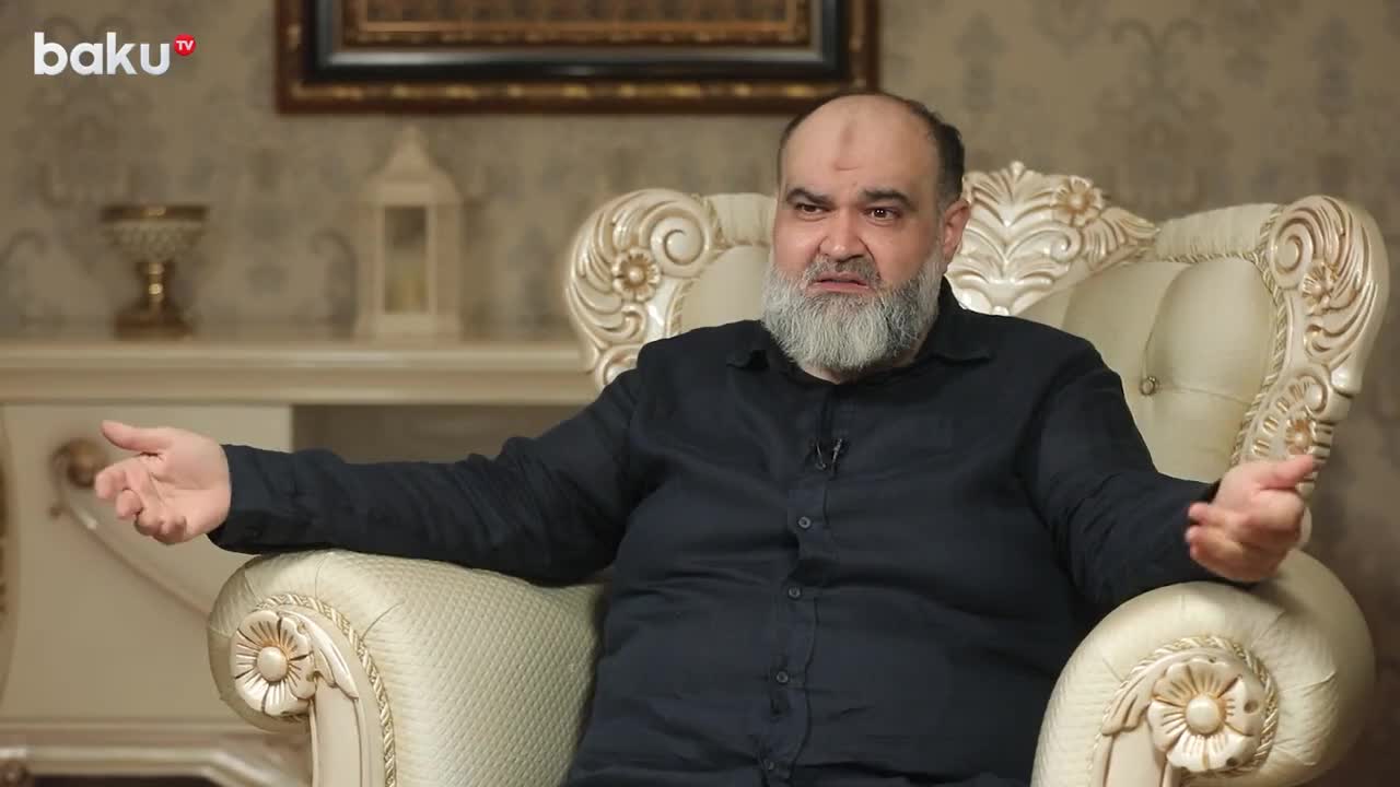  "İnsana zərbə vaxtilə çox fədakarlıq etdiyi adamdan gəlir" 