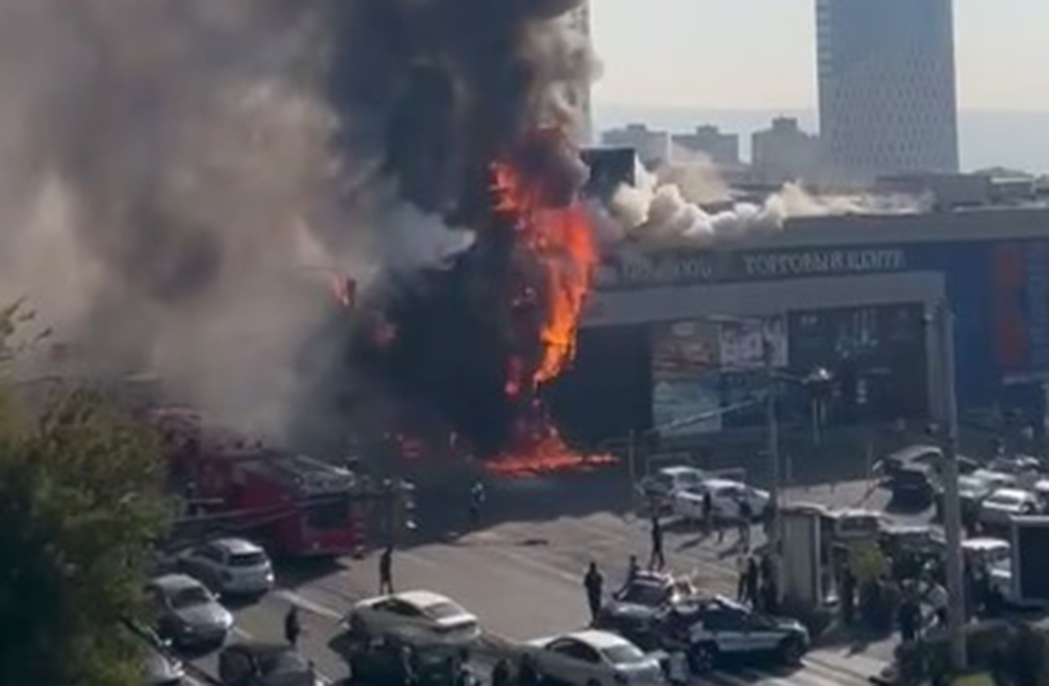 İrəvanda güclü yanğın