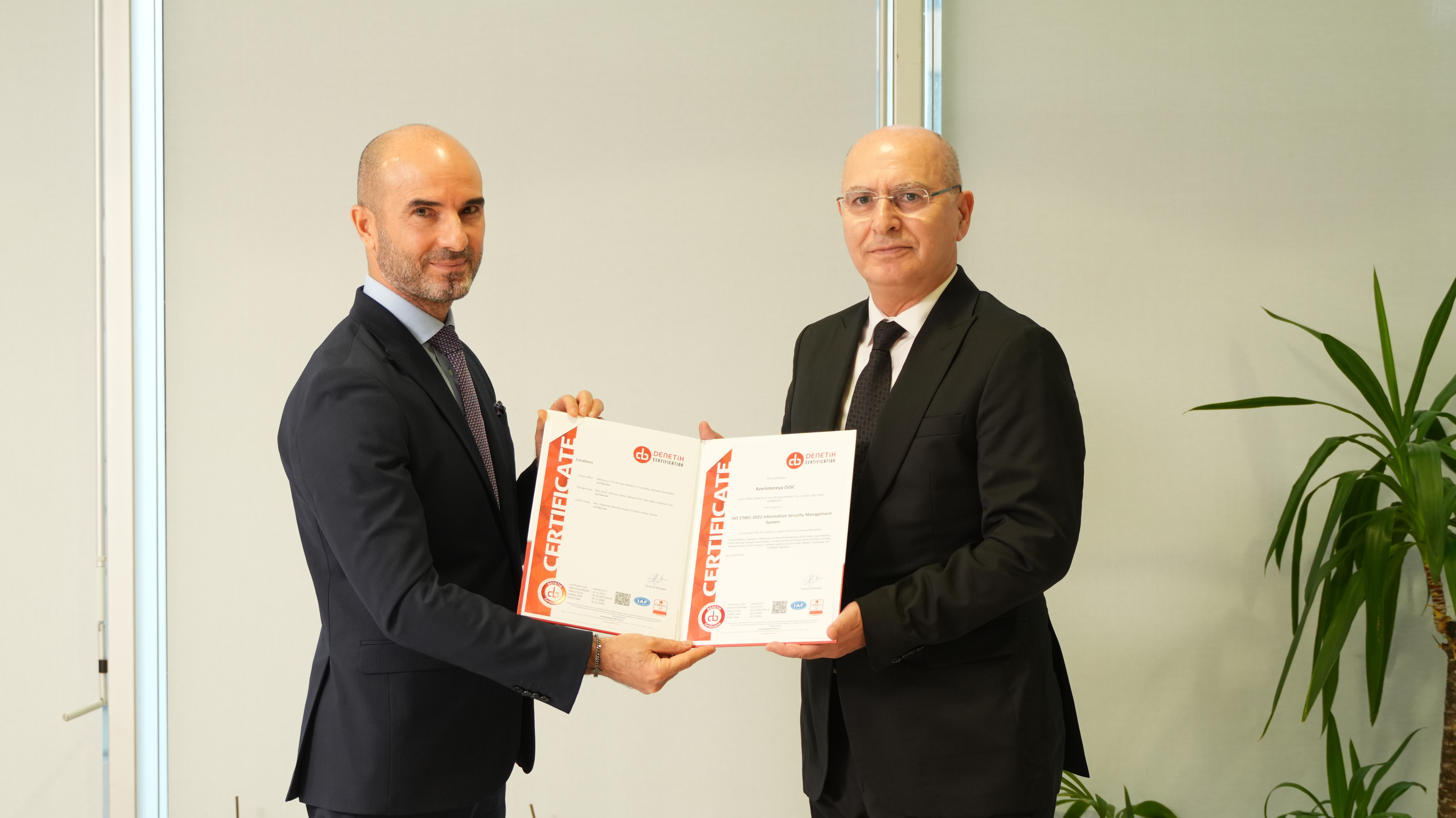 Koxalski UEFA-nın ən yaxşıları sırasında