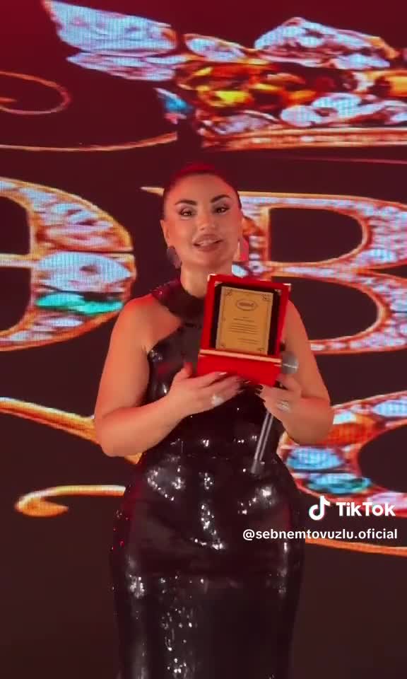 Şəbnəm Tovuzlunun konserti