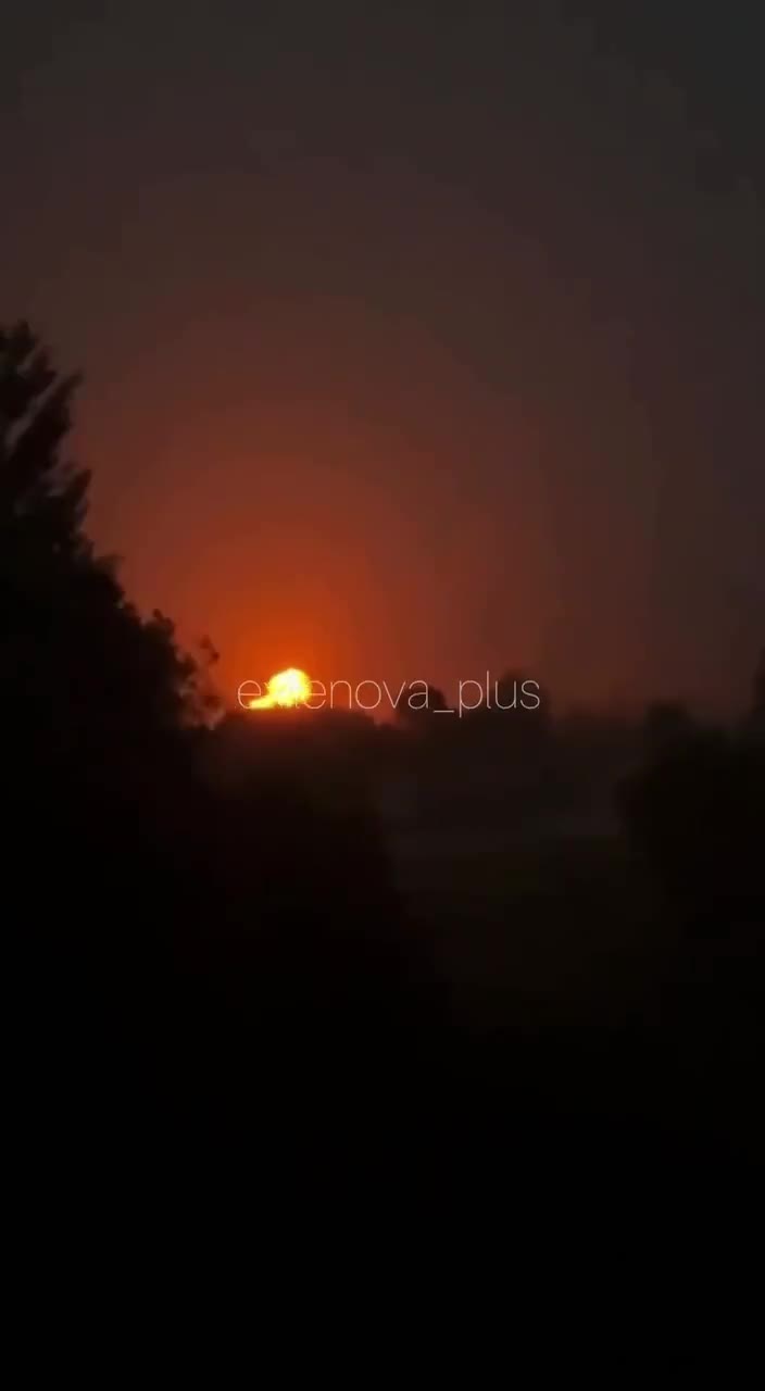 Ukrayna ordusu kimya zavodunu vurdu