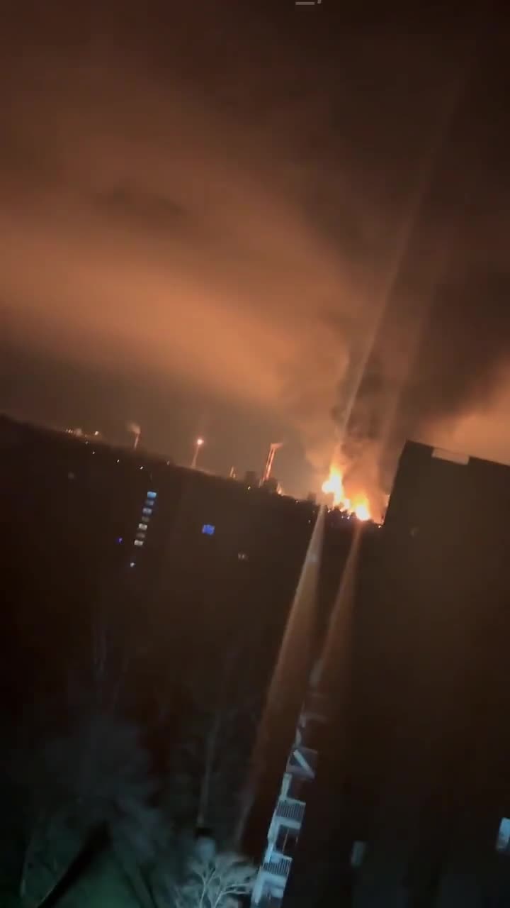 Rusiya neft zavoduna PUA hücumu