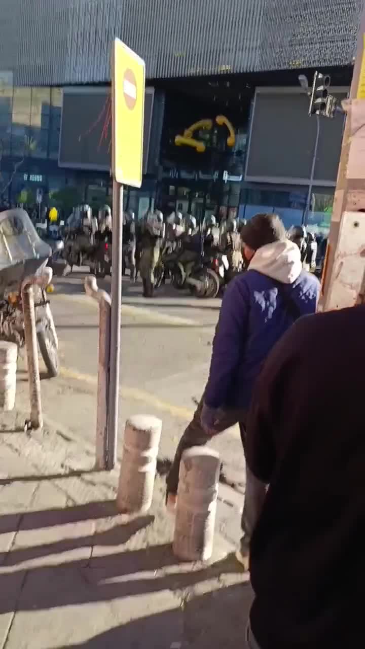 Molla rejimini laxladan aksiya