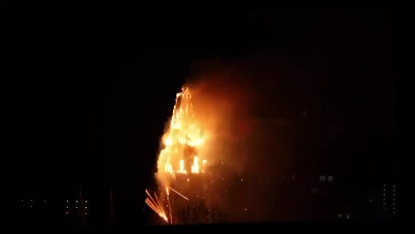 XIX əsrə aid kilsə külə döndü