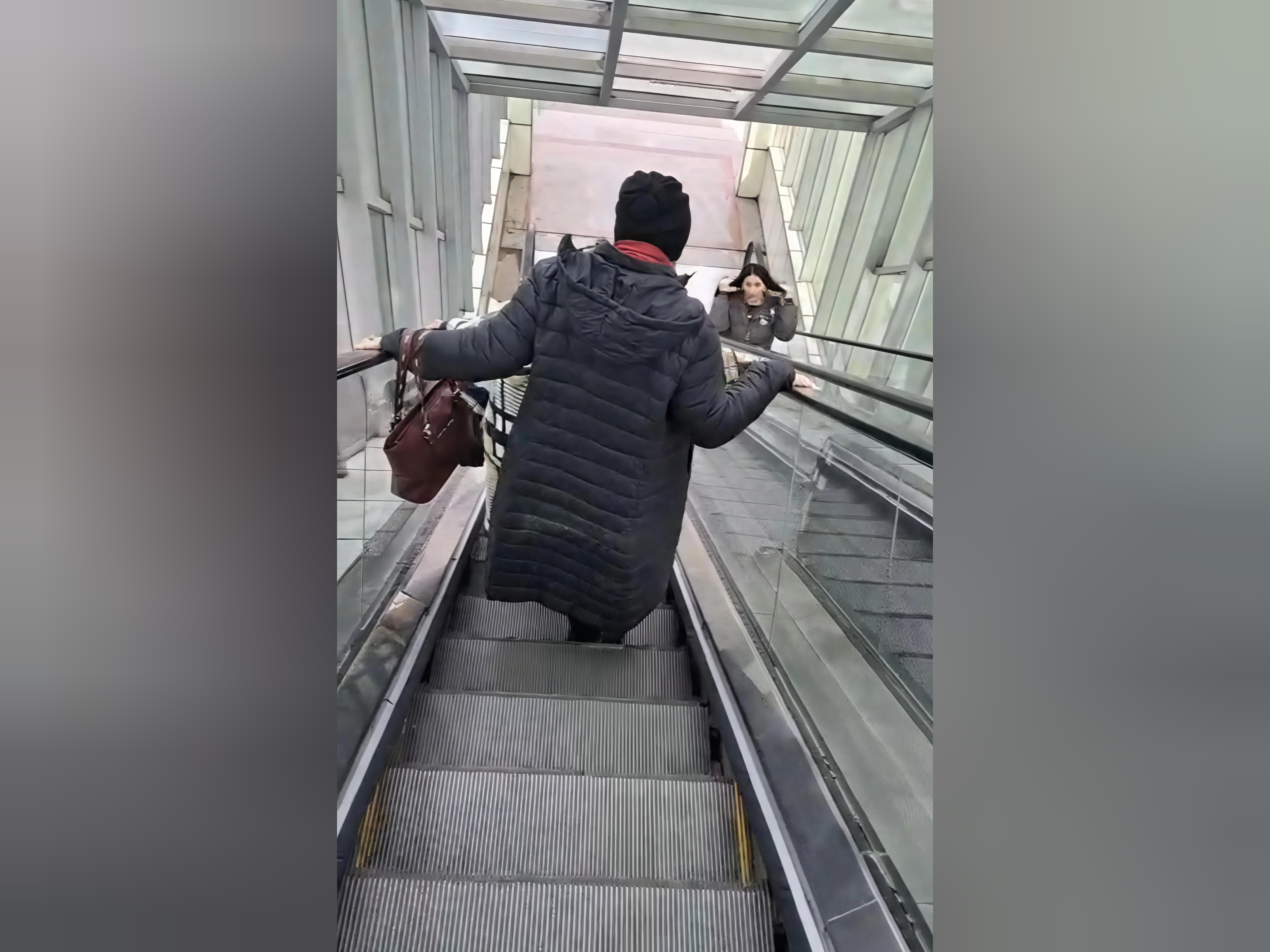 İllərdir davam edən eskalator problemi