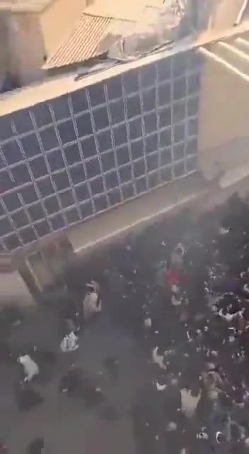 İranda iğtişaşlar davam edir