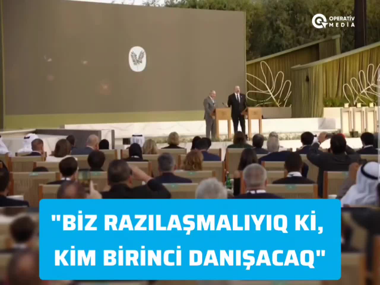 İlham Əliyev Paşinyanla zarafatlaşdı: “İlk kim çıxış edəcək?” 