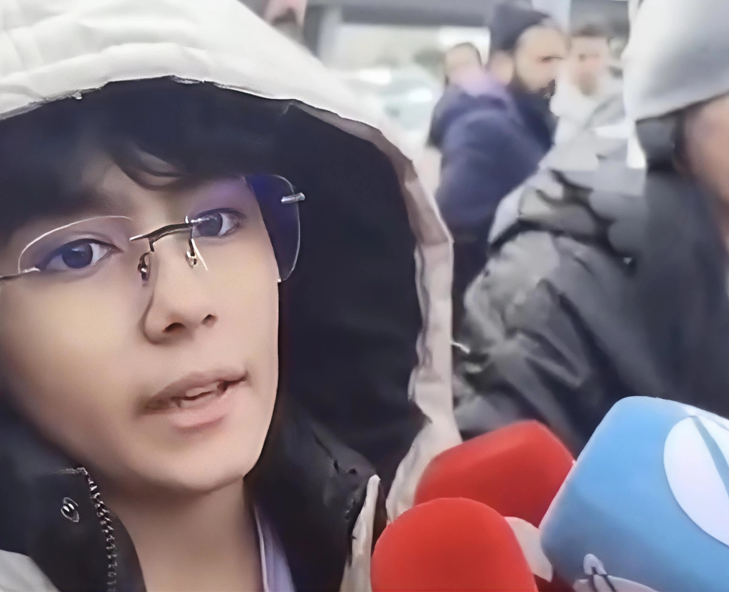 "Dəhlizdə avtomat gördüm" - Şagirdlərdən biri danışdı