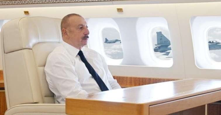 Serbiya qırıcıları Prezidentin təyyarəsini belə müşayiət etdi 