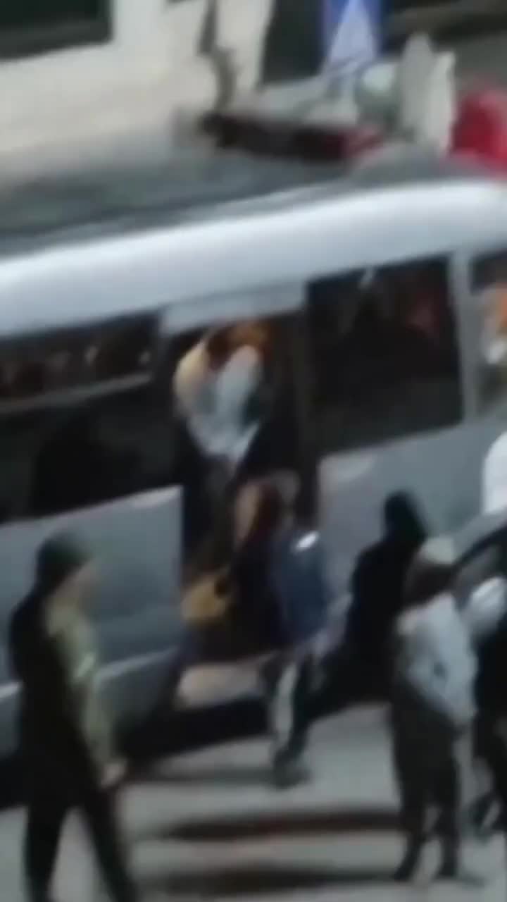 SEPAH dustaqların arxasında gizlənir