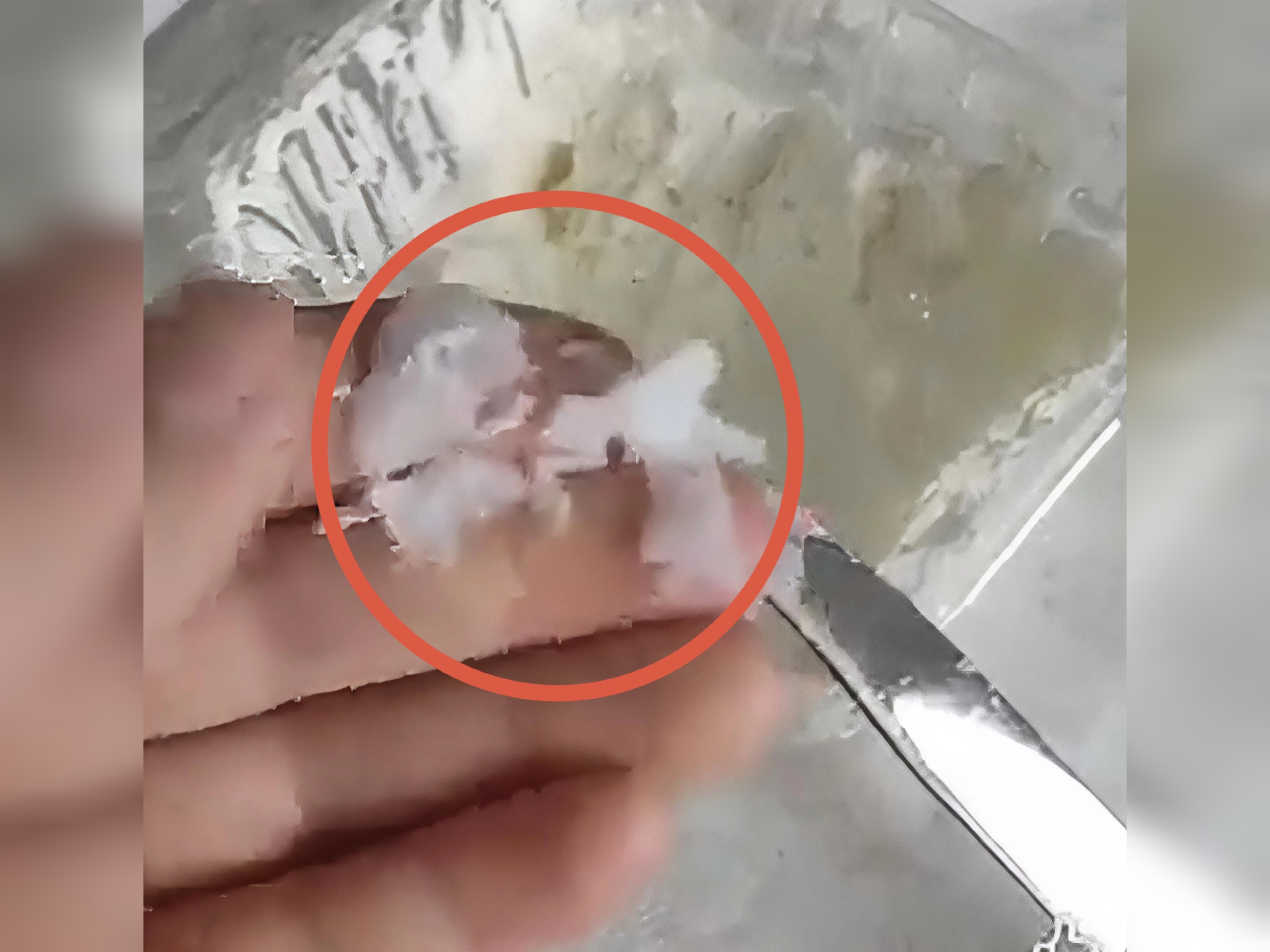 Şordan çıxan ağ maddə nədir? 