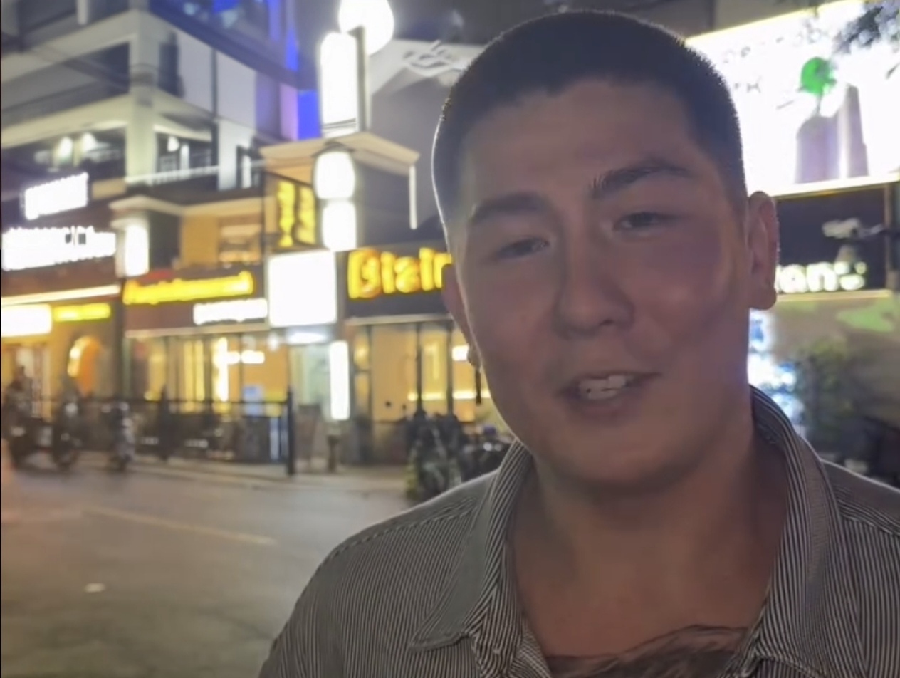 Çinli iş adamı 7 min borca görə Azərbaycana gəldi: