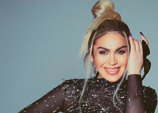 Rəqsanə tənqidlərə cavab verdi: Kitab 300 yox, 500 idi