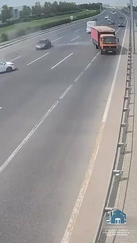 Bakıda ağır yol qəzasının görüntüləri