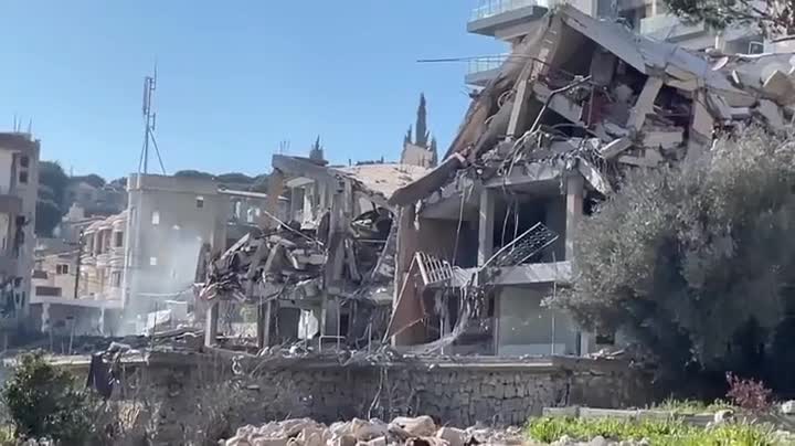 İsrail Rusiyanın mədəniyyət mərkəzini hədəf aldı