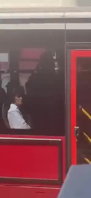 Bakıda avtobus yandı