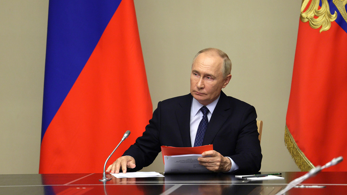 Putin qərar verdi: Hava limanının adı dəyişdi 