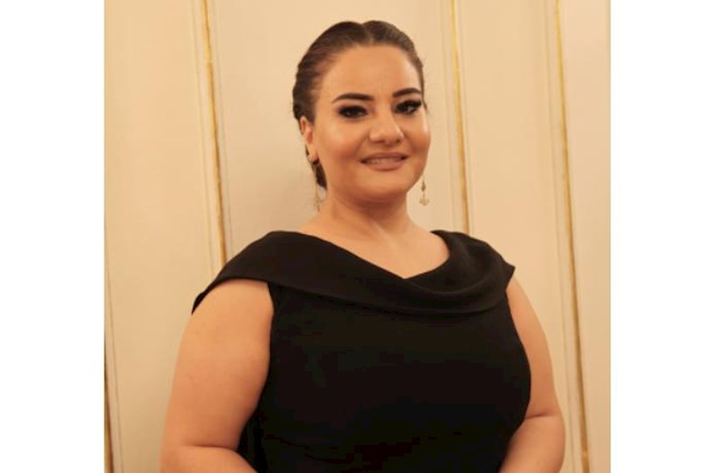 Əməkdar artist Ülviyyə Əliyevanın mükafat sevinci