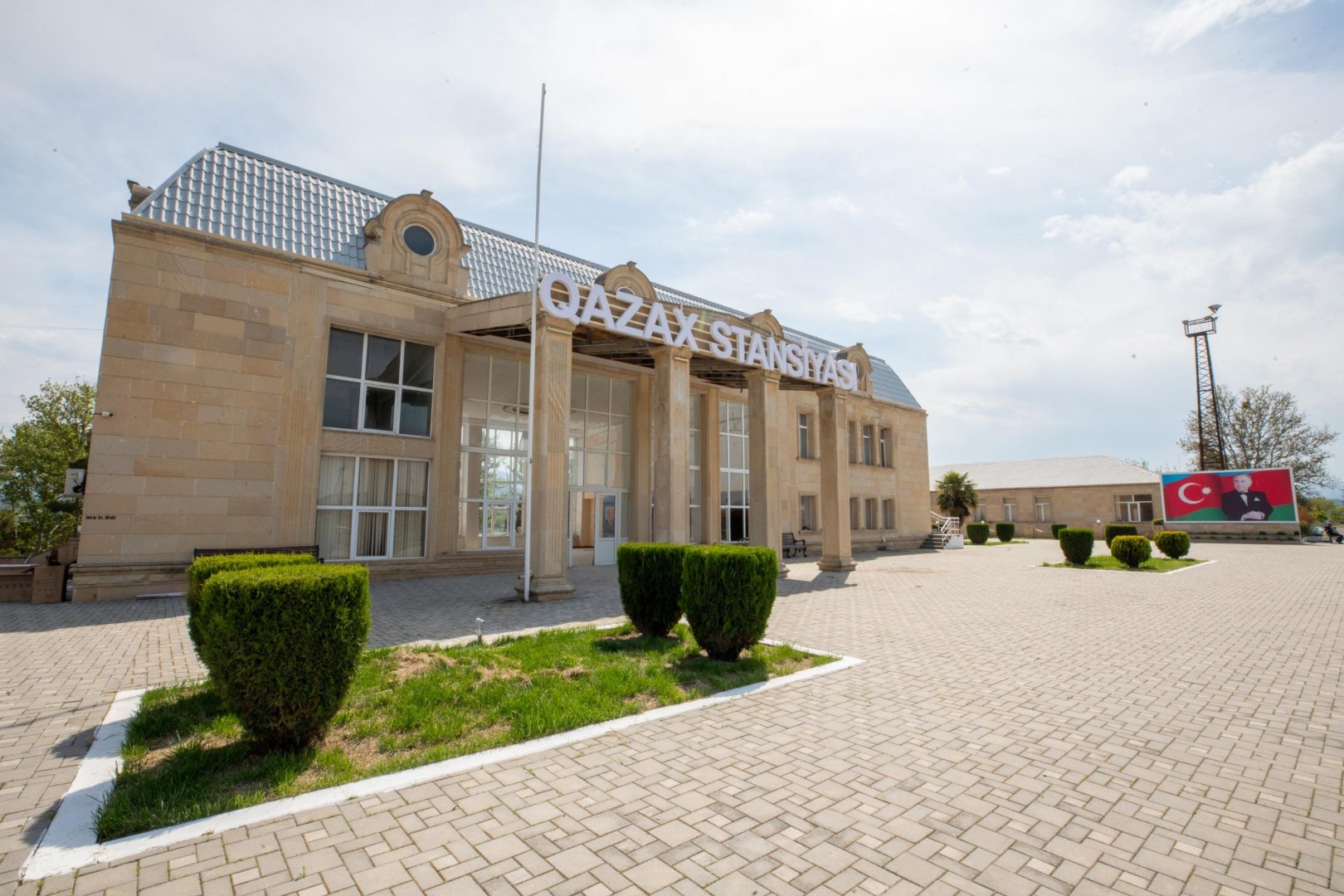 Qazaxa ilk dəfə sürətli qatarlarla sərnişindaşımaya başlanıldı 