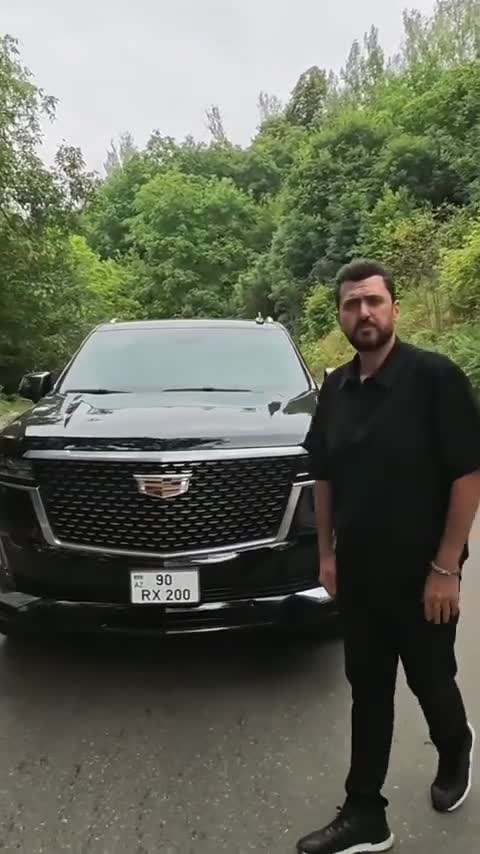 Əməkdar artist qaydaları kobudcasına pozdu