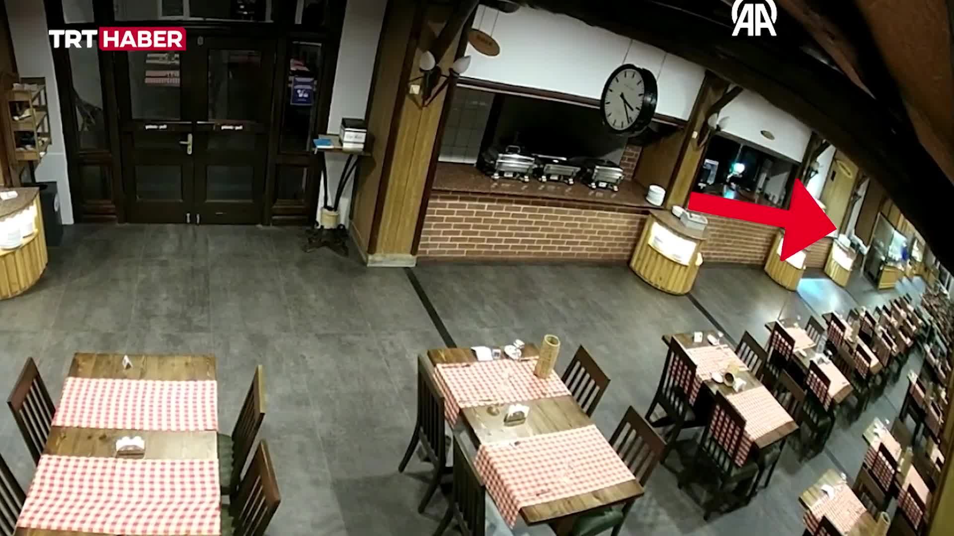 O dəhşətli hotel yanğını belə başlayıbmış 