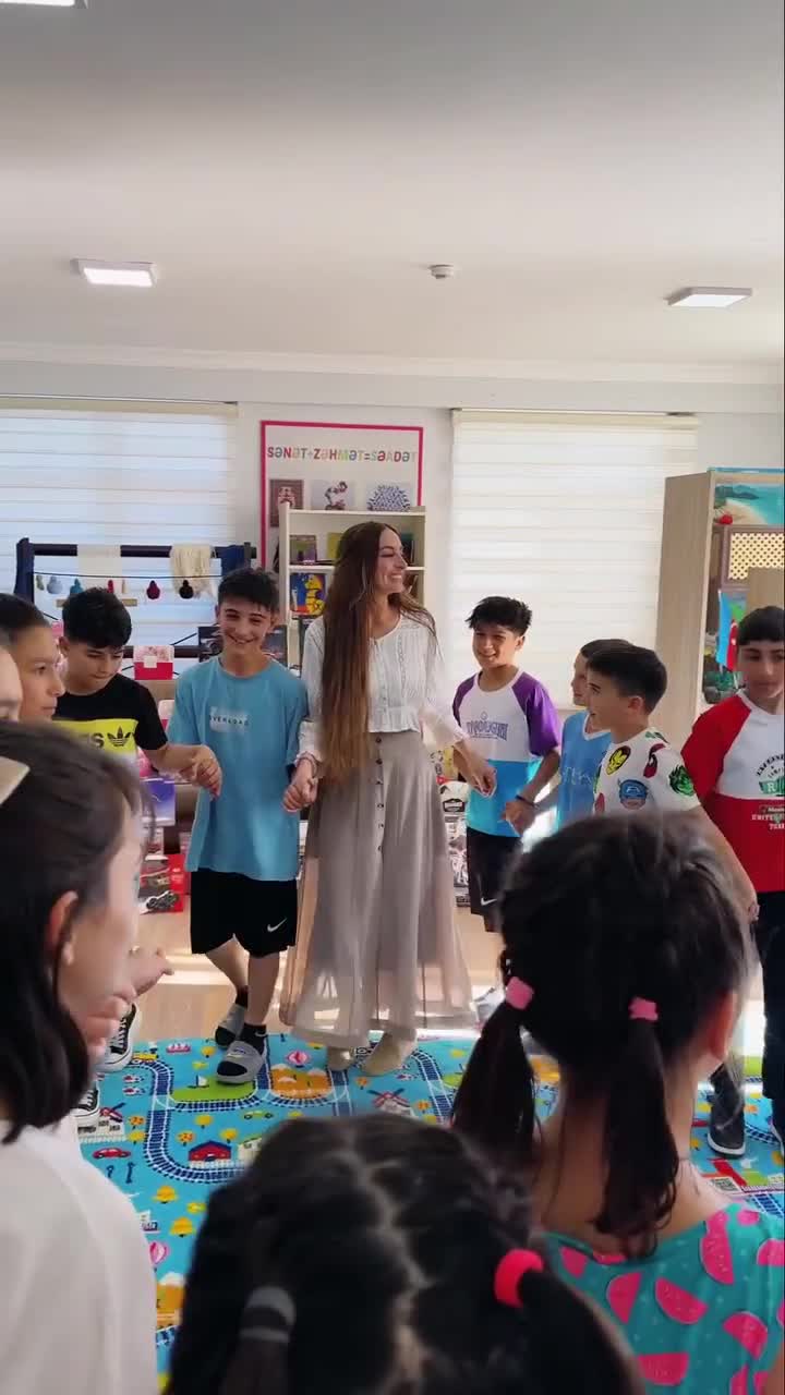 Arzu Əliyeva uşaqları ziyarət etdi