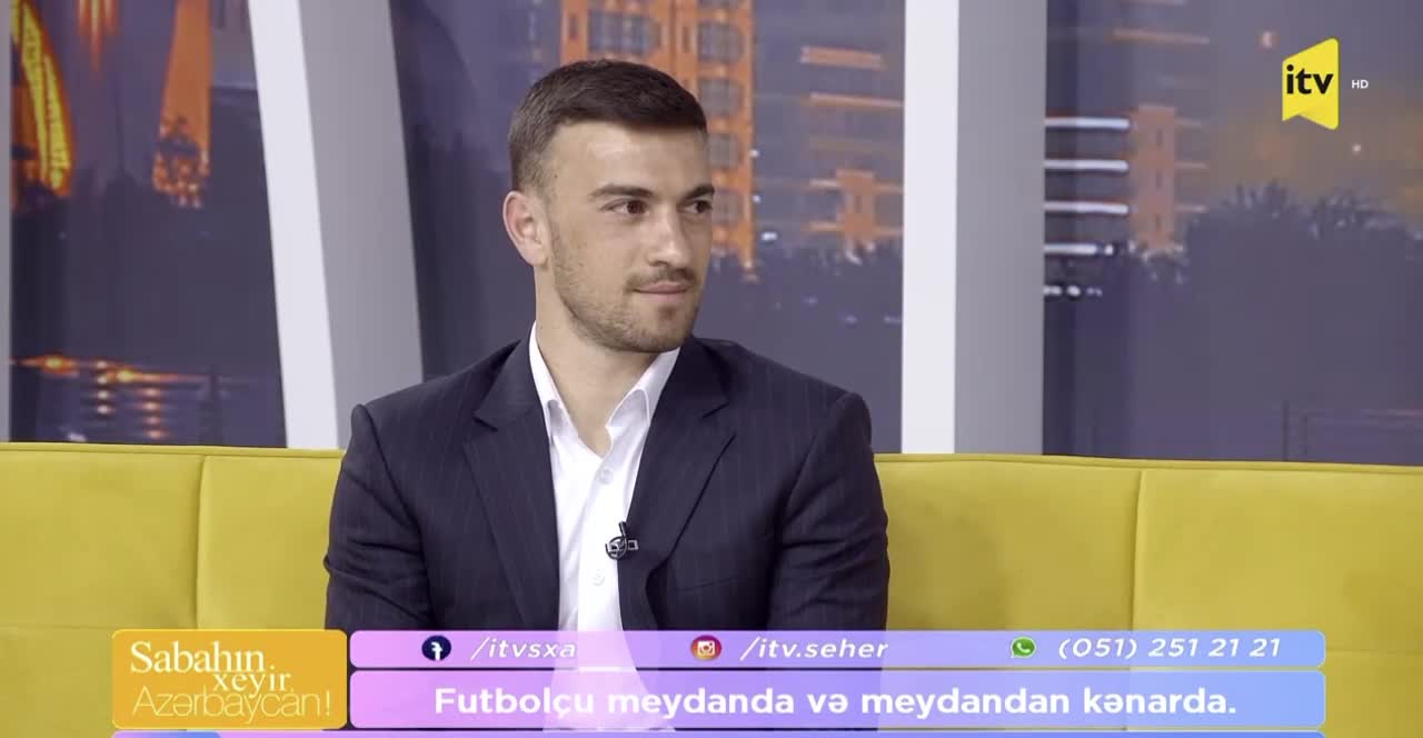 Atası Qaranın soyadını niyə dəyişib?