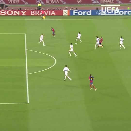 Messi karyerasının ən gözəl qolunu açıqladı