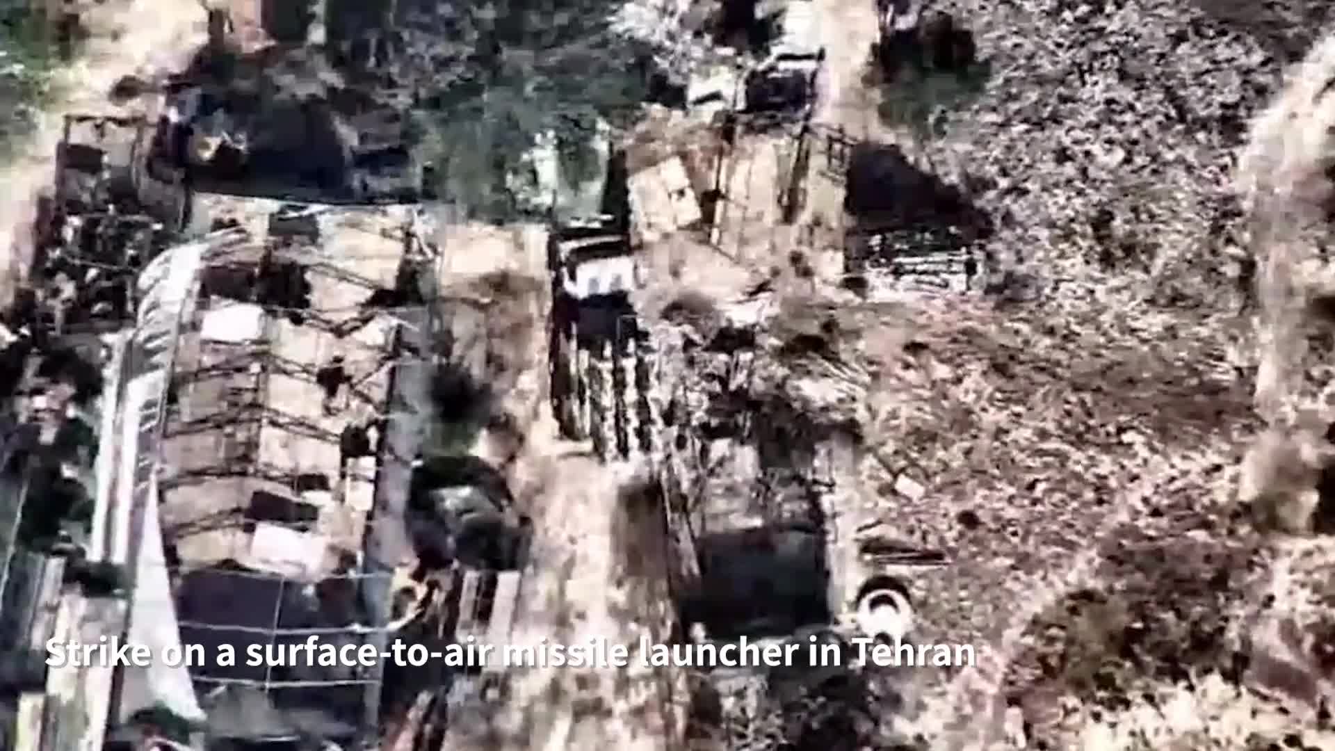 Tehrandakı hərbi obyektlərin vurulması anı