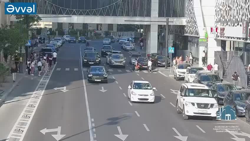 Bu küçələrdə yeni işıqfor qoyuldu