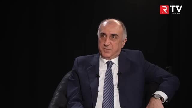 “Gəlinlərimin ikisi də əcnəbidir”