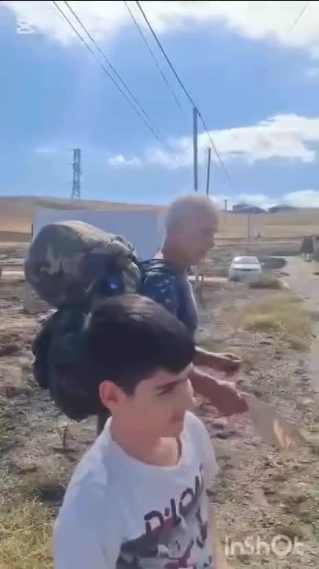 Əhd etmişdilər, Bakıdan Laçına piyada getdilər