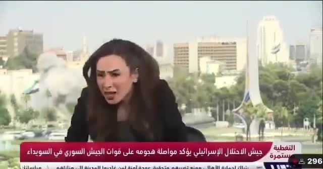 Canlı yayımda olarkən şəhəri bombalandı