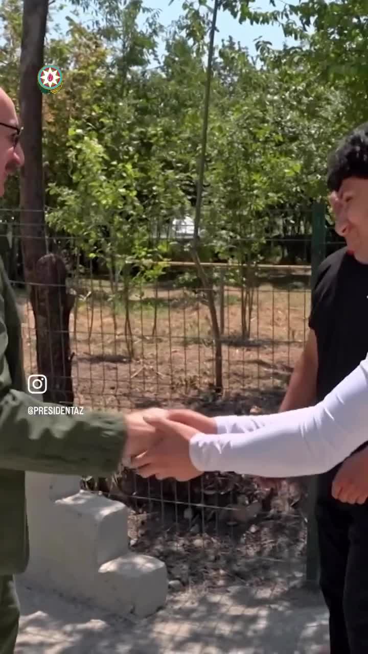 Prezident sakinlərlə görüşündən paylaşım etdi