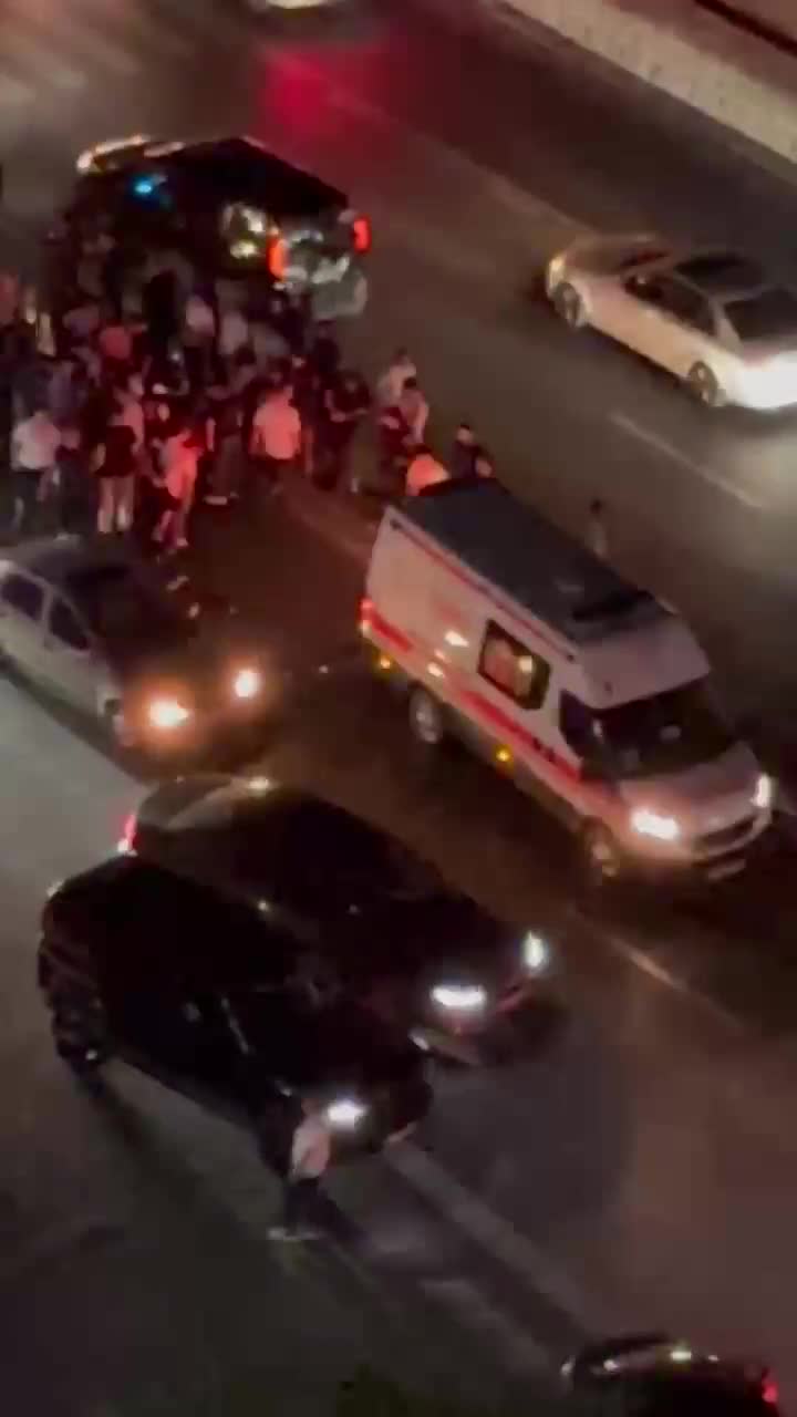 Gəncə prospektində işıqlandırma problemi qəzaya səbəb oldu