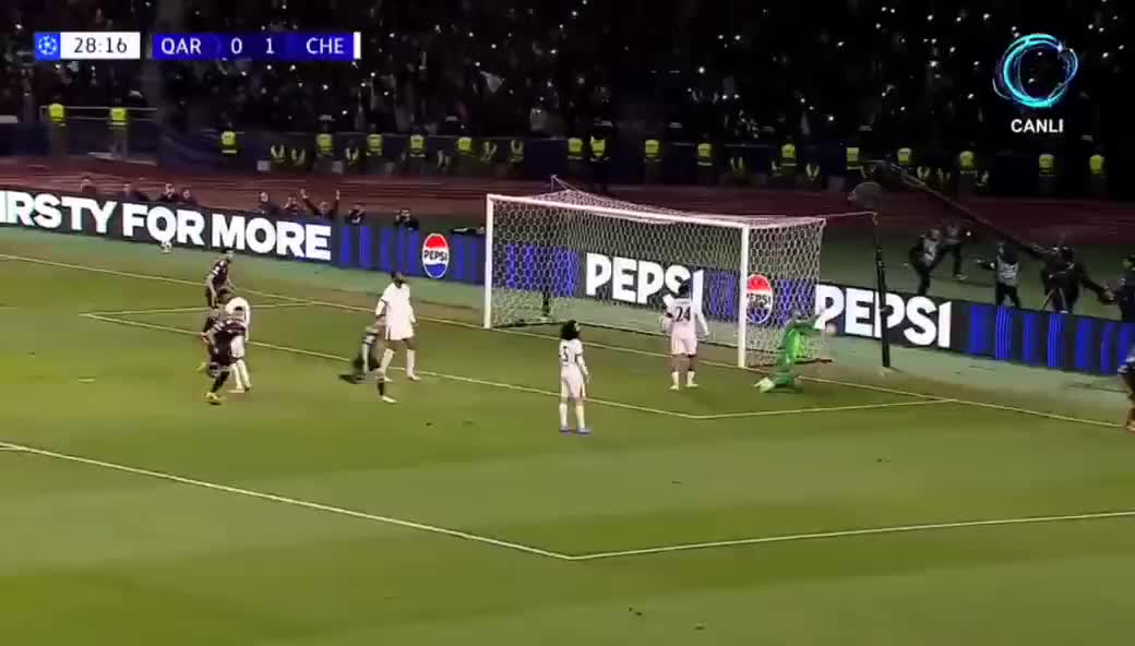 Leandro Andrade 29-cu dəqiqədə hesabı bərabərləşdirdi