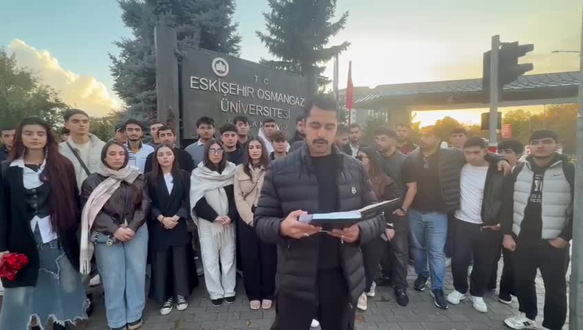 Azərbaycanlı tələbənin Türkiyədə saxlanılmasına etiraz etdilər