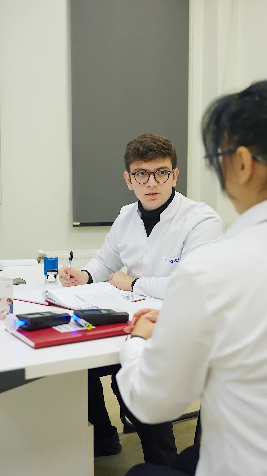 “Bakubus”ın ilk qadın sürücüləri sükan arxasında!